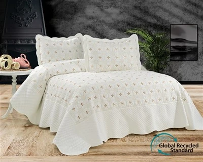 Global Recycle Standard Embroidered Quilt Set