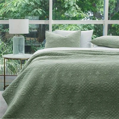 Green Embroidered Quilt Set