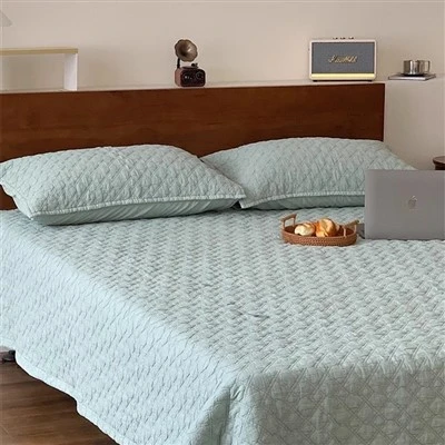 Stone Washed Cotton Quilt