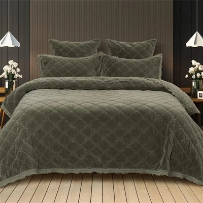Stone Washed Quilt Set
