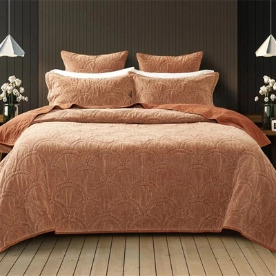 Stonewashed Quilt Set